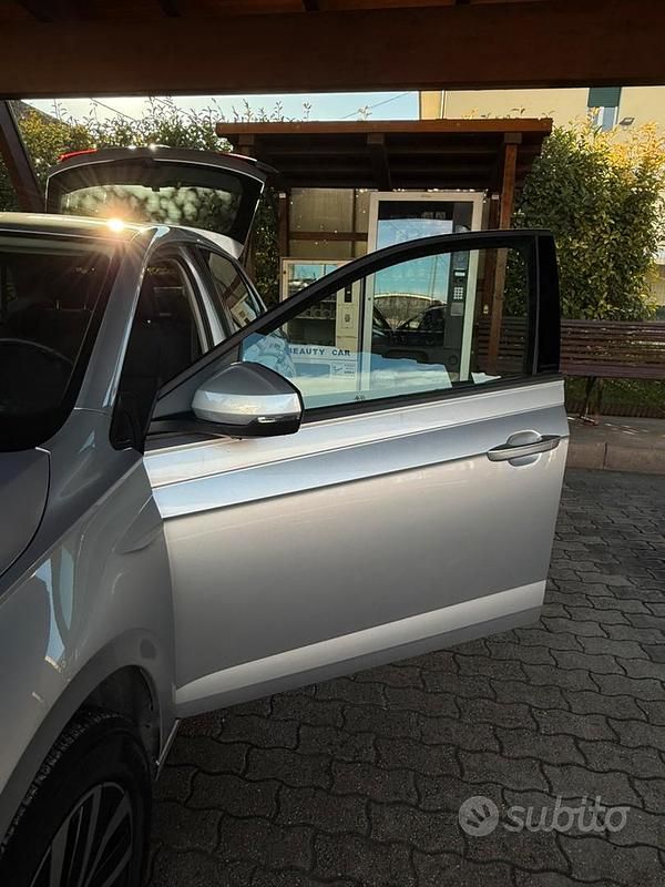Usata VW Polo 2023 Grigio Utilitaria