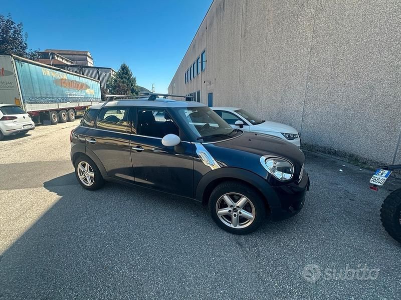 Usata 2014 Mini Countryman SUV | 11.000 € (Buon prezzo) - Immagine 1/4