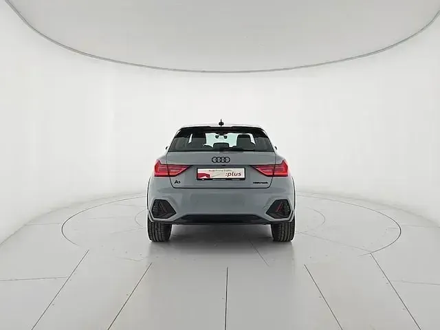 Usata Audi A1 Ambiente 110 CV (80 kW) 2024 Grigio SUV