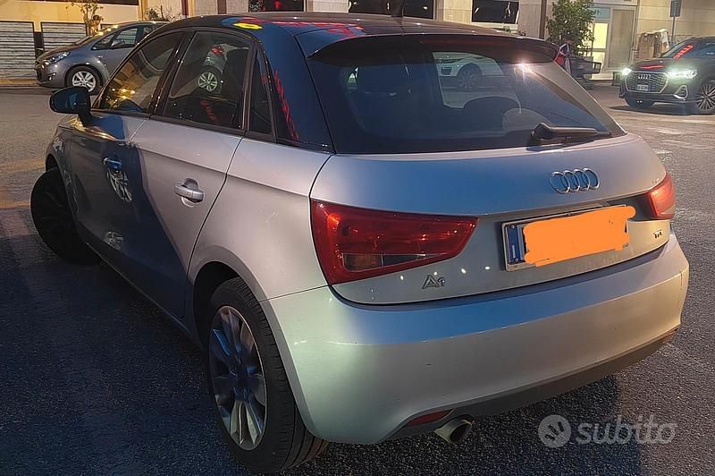 Usata Audi A1 Sportback 92 CV (67 kW) 2012 Grigio Utilitaria
