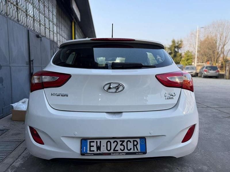 Usata Hyundai i30 Classic 90 CV (66 kW) 2014 Bianco Berlina