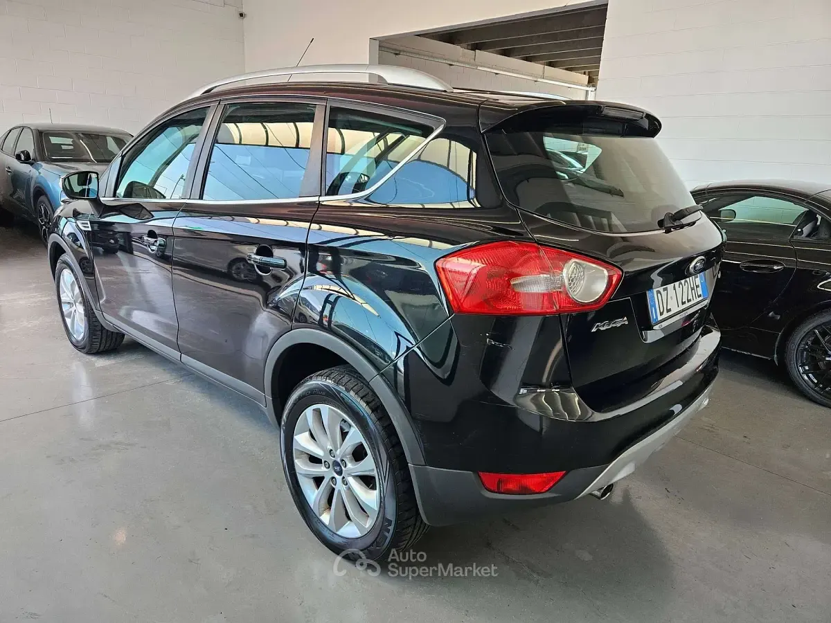 Usata Ford Kuga Titanium 136 CV (100 kW) 2010 Nero SUV