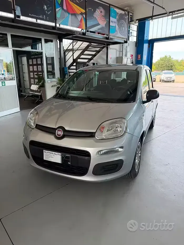 Usata Fiat Panda Easy 69 CV (50 kW) 2017 Grigio Utilitaria