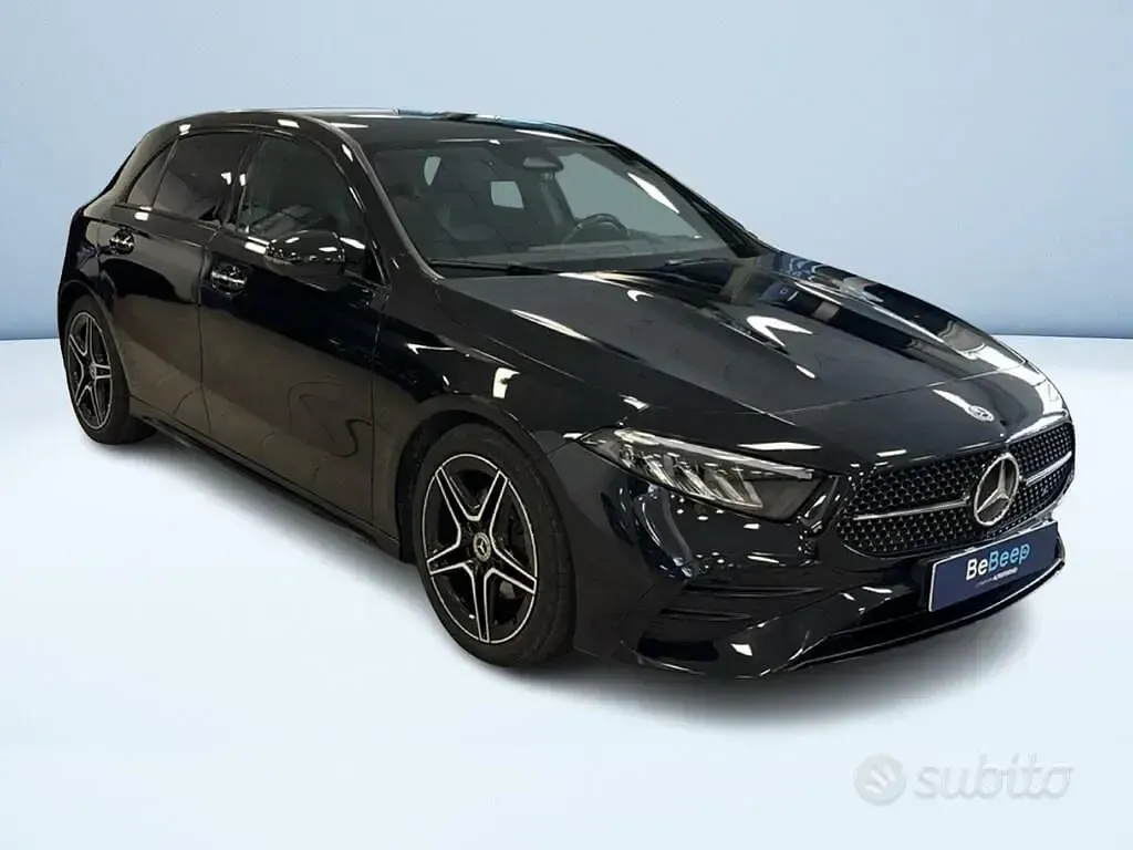 Usata Mercedes A180 Advanced Plus 116 CV (85 kW) 2024 Nero Berlina