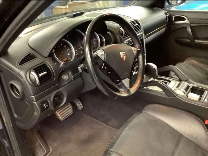 Usata Porsche Cayenne GTS 405 CV (297 kW) 2009 Nero SUV