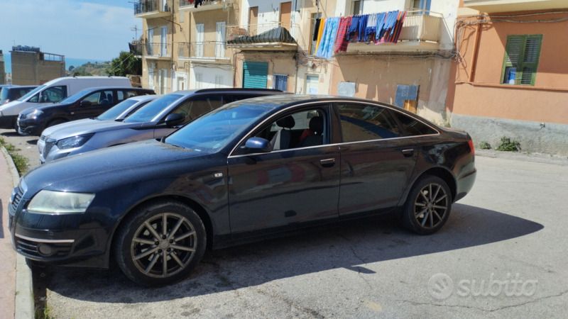 Nero Usata 2007 Audi A6 Tre volumi | 1900 € (Super prezzo) - Immagine 1/4