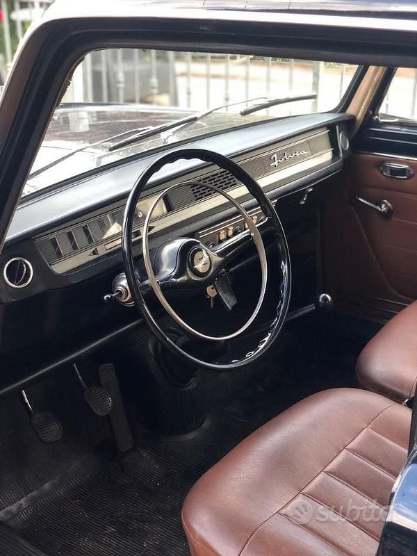Usata 1960 Lancia Fulvia | 10.000 € - Immagine 1/2