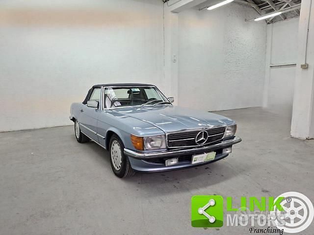 Usata Mercedes SL300 188 CV (138 kW) 1988 Azzurro Cabrio