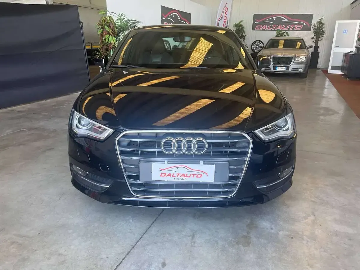 Usata Audi A3 Attraction 122 CV (89 kW) 2013 Nero metallizzato Berlina