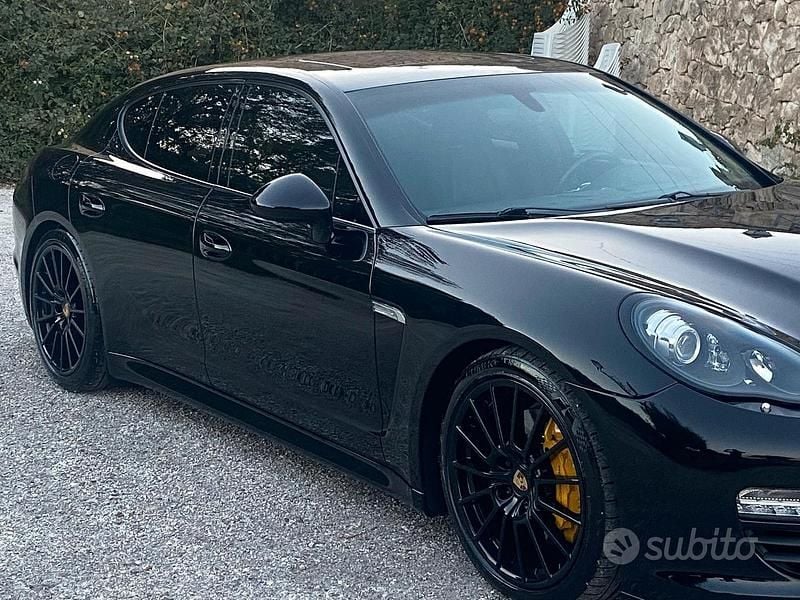 Usata Porsche Panamera Platinum Edition 2012 Nero Utilitaria