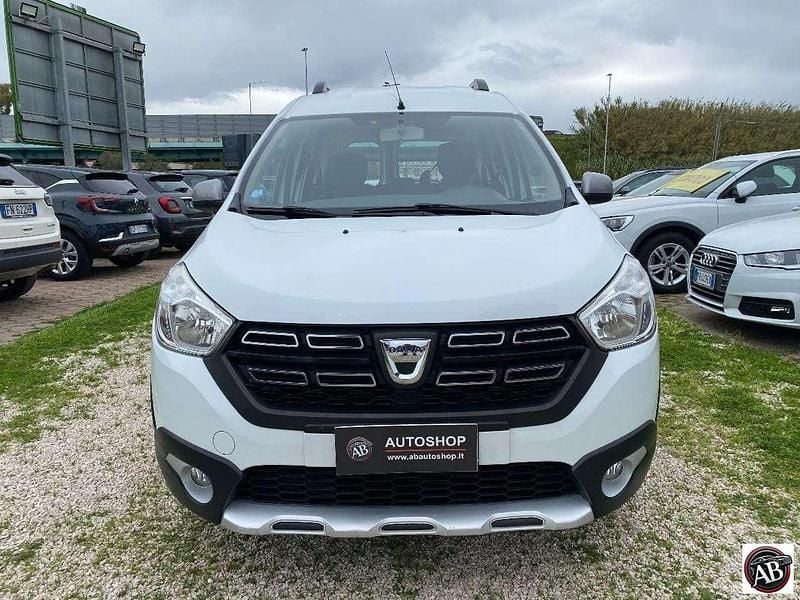 Usata Dacia Dokker Stepway 90 CV (66 kW) 2017 Bianco Monovolume