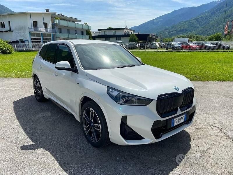 Usata BMW iX1 M Sport 230 kW (313 CV) 2023 Bianco SUV
