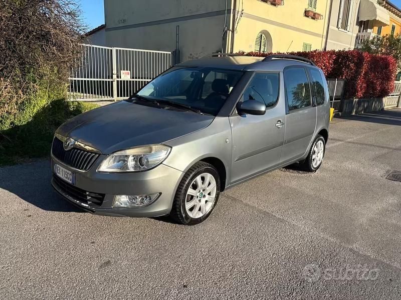 Usata Skoda Roomster 70 CV (51 kW) 2011 Grigio Monovolume