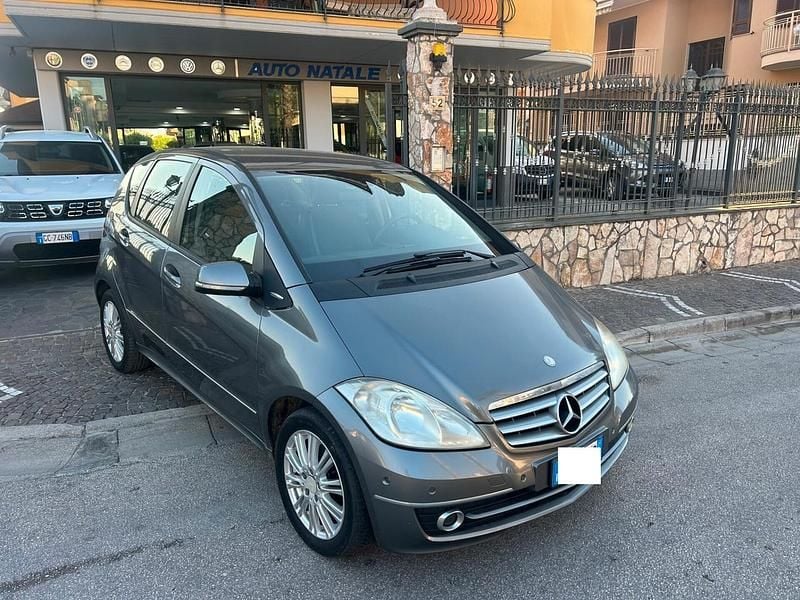 Usata Mercedes A150 Avantgarde 95 CV (69 kW) 2009 Argento Berlina