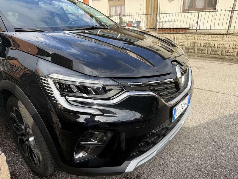 Usata Renault Captur Zen 94 CV (69 kW) 2022 SUV