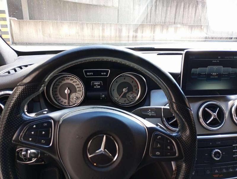Gebraucht Mercedes CLA220 Shooting Brake Night 177 PS (130 kW) 2016 Kombi
