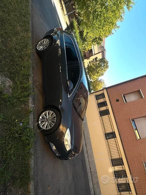 Usata Opel Insignia 2013 Grigio Station wagon