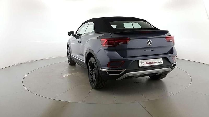 Nuova VW T-Roc Style 150 CV (110 kW) 2026 Smoky gray met SUV