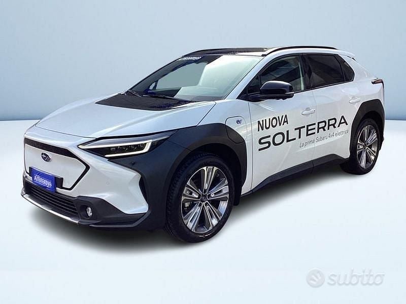 Usata Subaru Solterra 160 kW (218 CV) 2022 Bianco perlato SUV