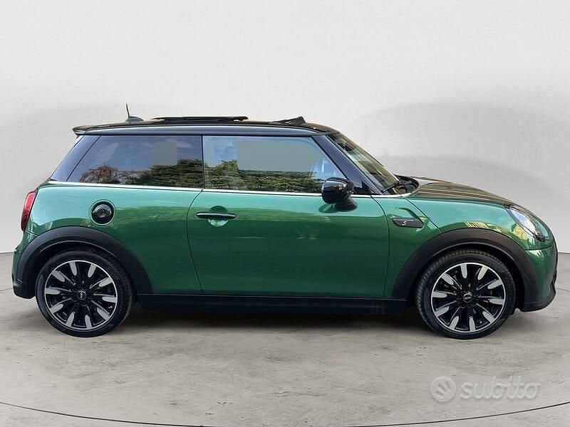 Usata Mini Cooper 178 CV (130 kW) 2021 Verde Utilitaria