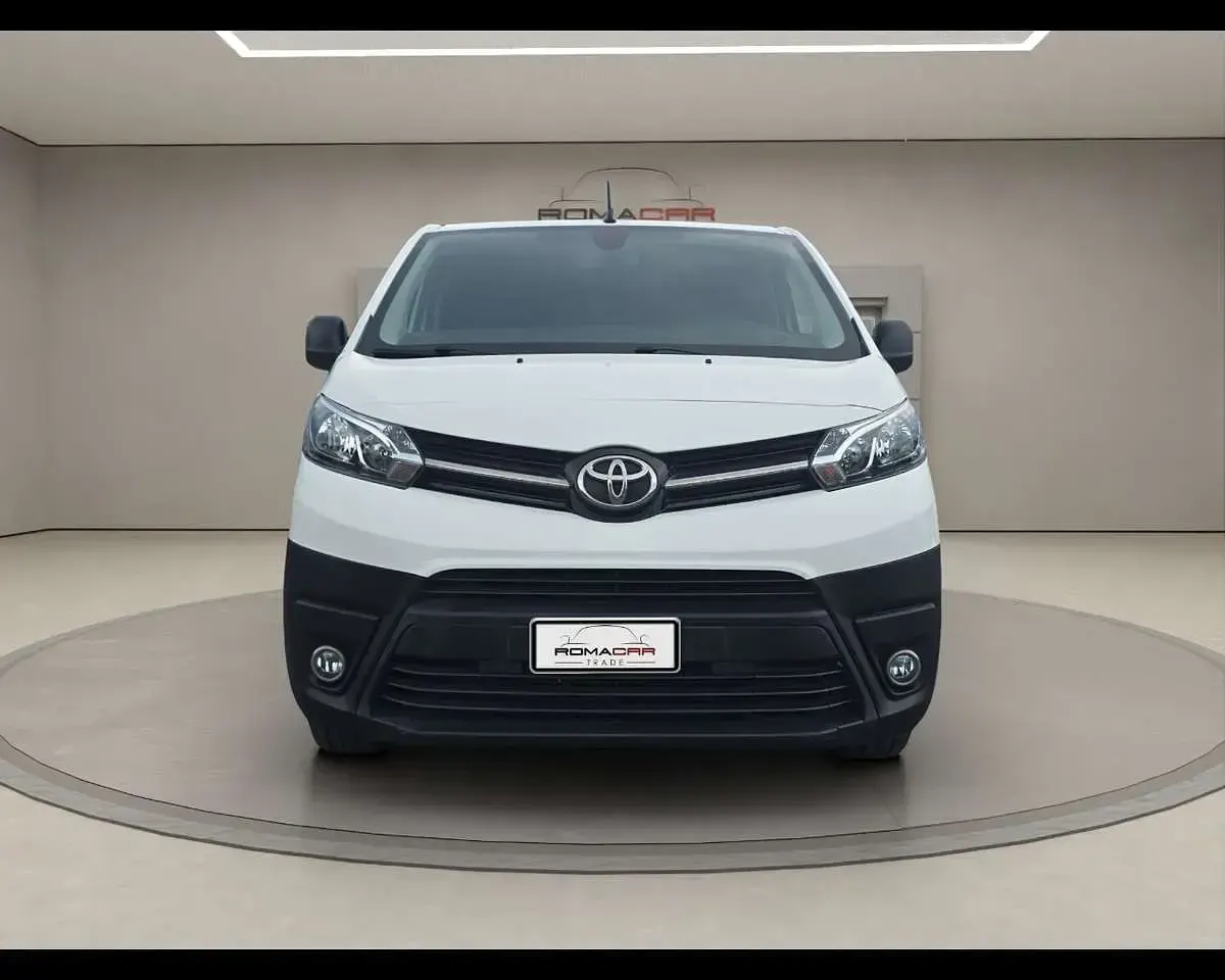 Usata Toyota Proace Active 120 CV (88 kW) 2022 Bianco met Monovolume