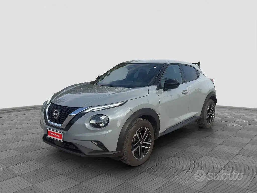 Usata Nissan Juke N-Connecta 114 CV (83 kW) 2025 Grigio SUV