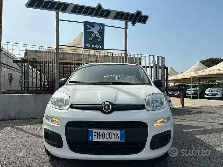 Usata Fiat Panda Easy 69 CV (50 kW) 2018 Bianco Utilitaria