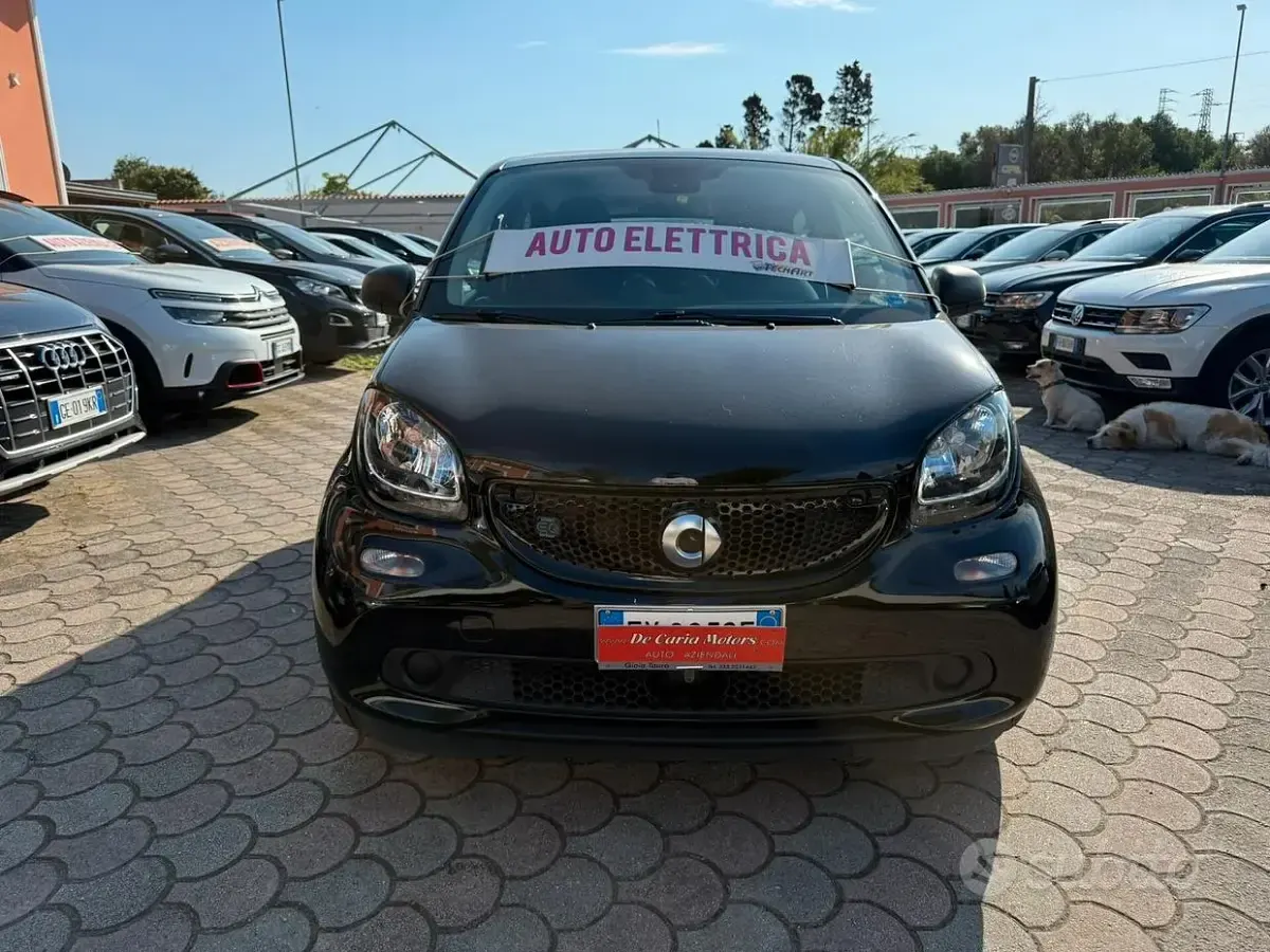 Usata Smart ForFour Electric Drive Prime 41 kW (56 CV) 2019 Nero Berlina