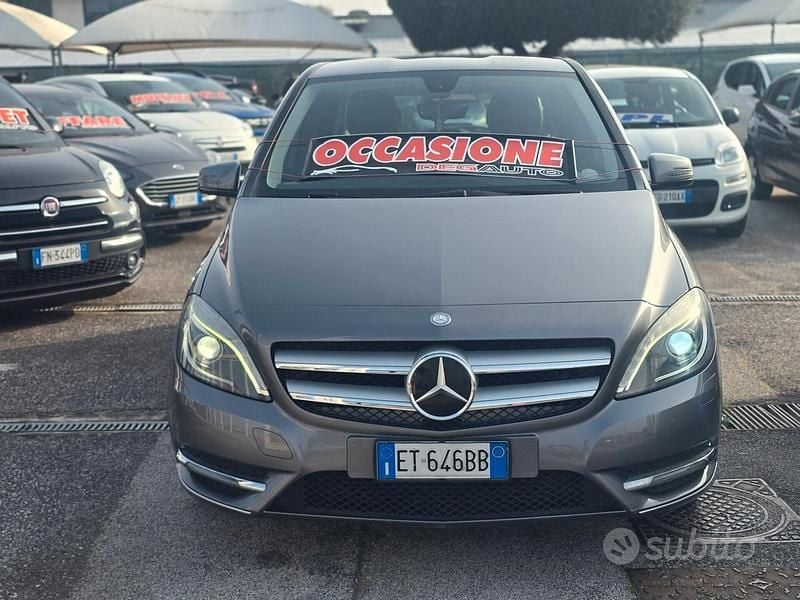 Brugt Mercedes B180 Executive 109 HK (80 kW) 2012 Grå MPV