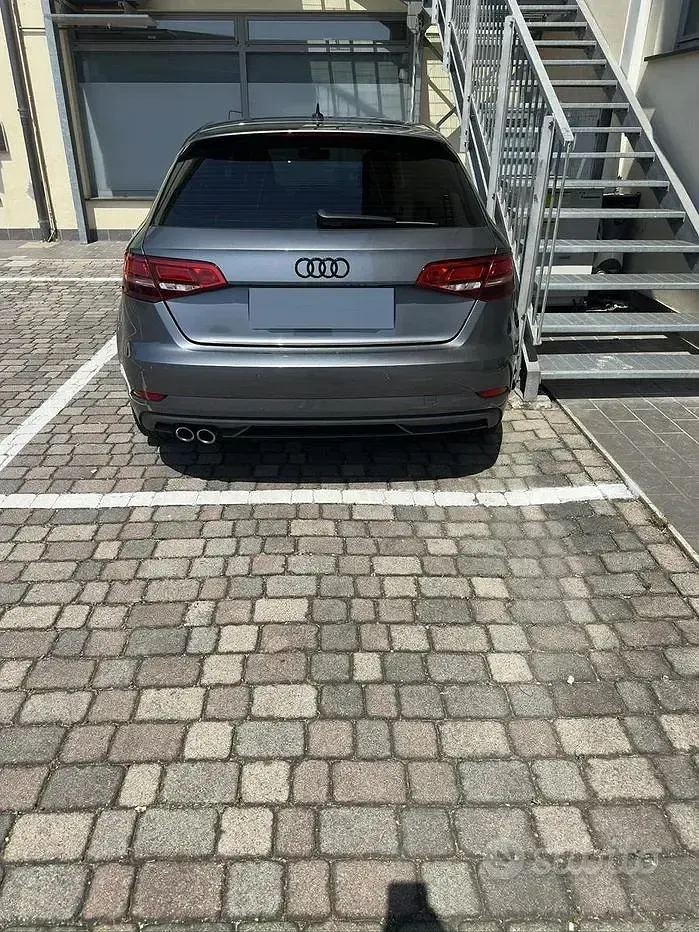Usata Audi A3 Premium 150 CV (110 kW) 2020 Grigio Berlina