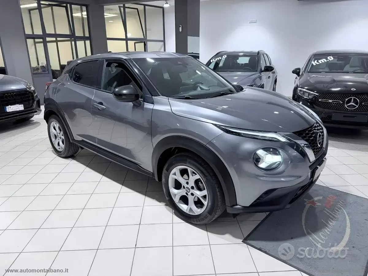 Usata Nissan Juke N-Connecta 117 CV (86 kW) 2020 Grigio SUV