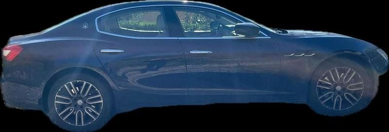 Usata Maserati Ghibli 250 CV (183 kW) 2017 Blu/azzurro Berlina