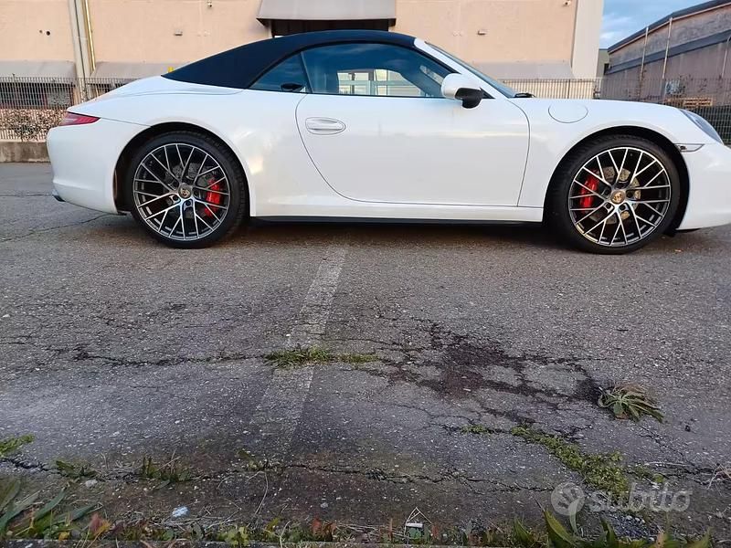 Usata Porsche 911 Carrera 4 Cabriolet 350 CV (257 kW) 2013 Bianco Cabrio