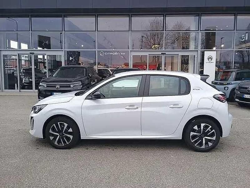 Nuova Peugeot 208 Style 101 CV (74 kW) 2025 Bianco okenite Utilitaria
