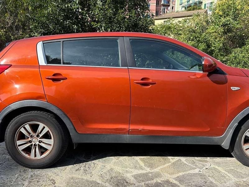 Usata Kia Sportage 116 CV (85 kW) 2011 Arancione SUV