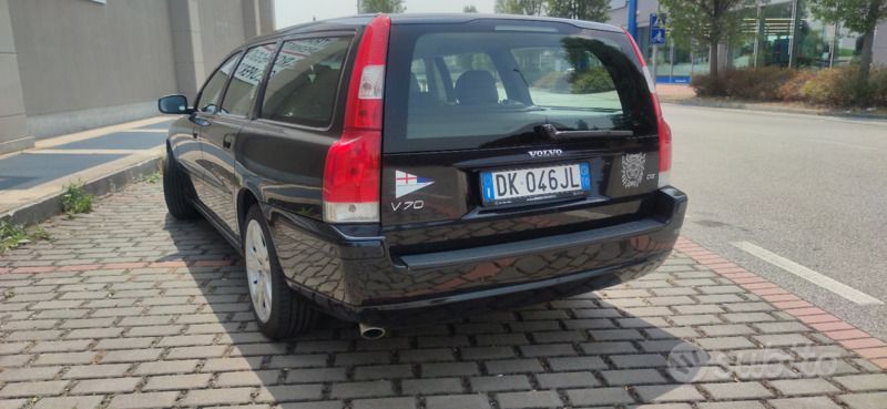 Usata Volvo V70 185 CV (136 kW) 2007 Nero Station wagon