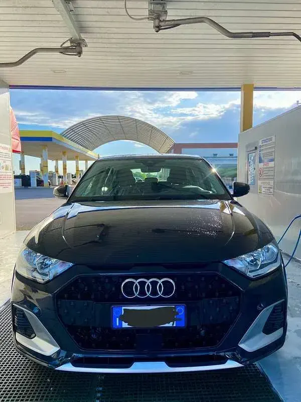 Usata Audi A1 Admired 95 CV (69 kW) 2021 Bluazzurro SUV