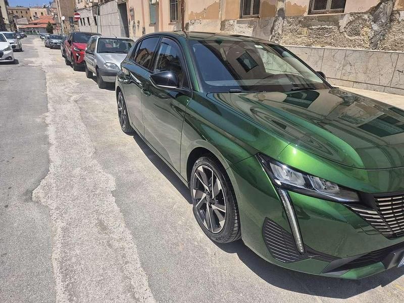 Usata Peugeot 308 Allure 131 CV (96 kW) 2022 Verde Berlina