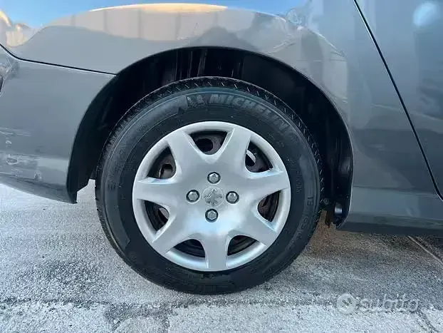 Usata Peugeot 308 SW 67 CV (49 kW) 2009 Grigio Station wagon