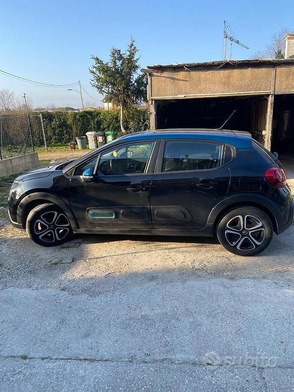 Usata Citroën C3 83 CV (61 kW) 2022 Nero Utilitaria