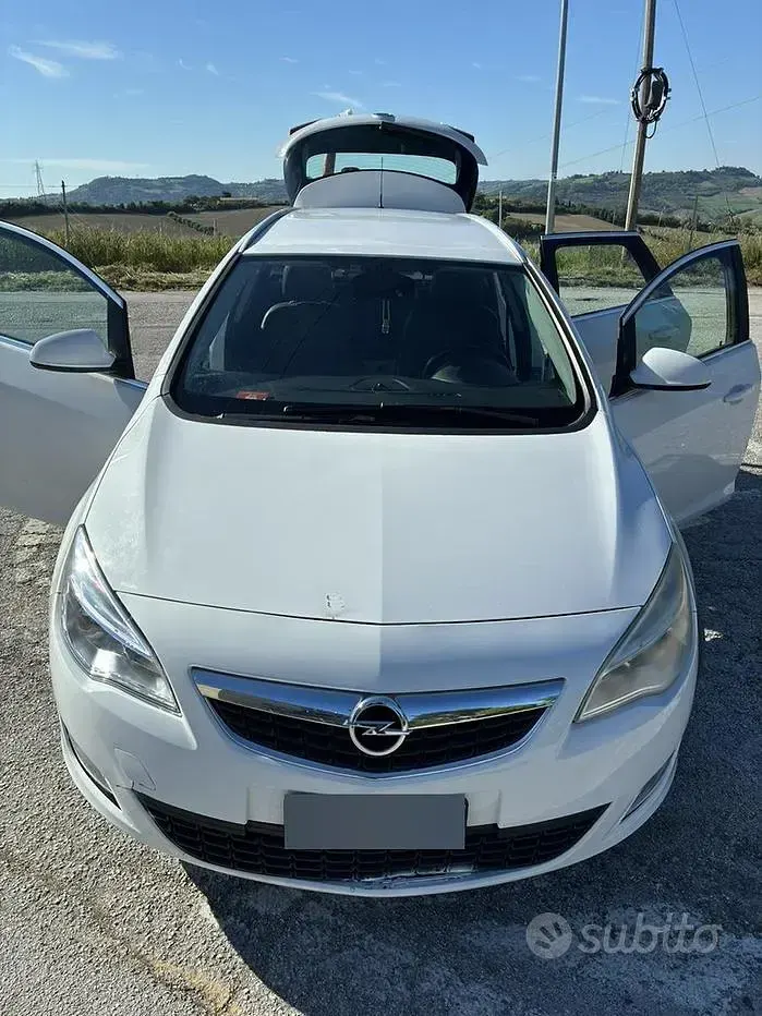 Usata Opel Astra 2007 Bianco Station wagon