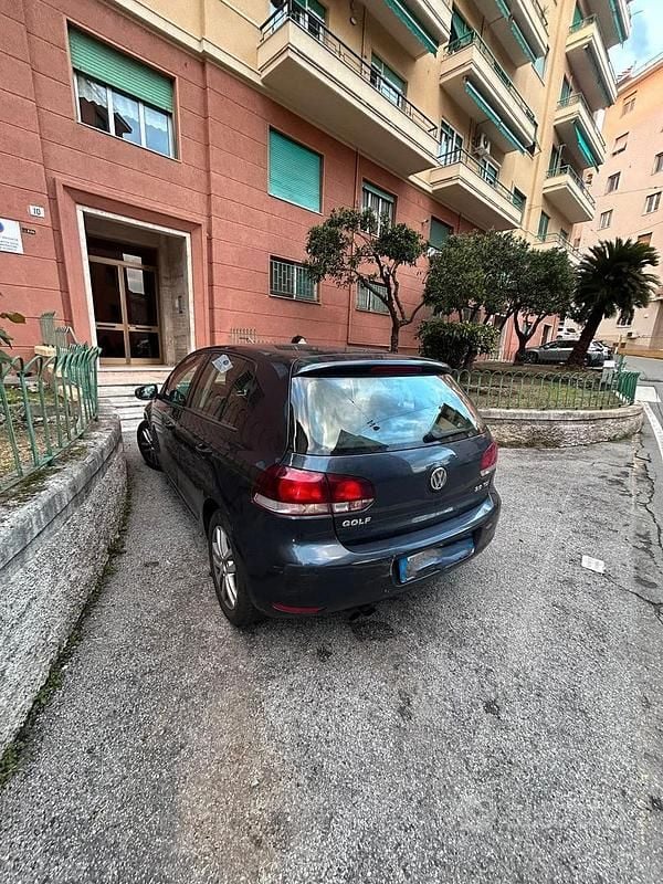 Usata VW Golf VI 140 CV (102 kW) 2008 Blu Utilitaria