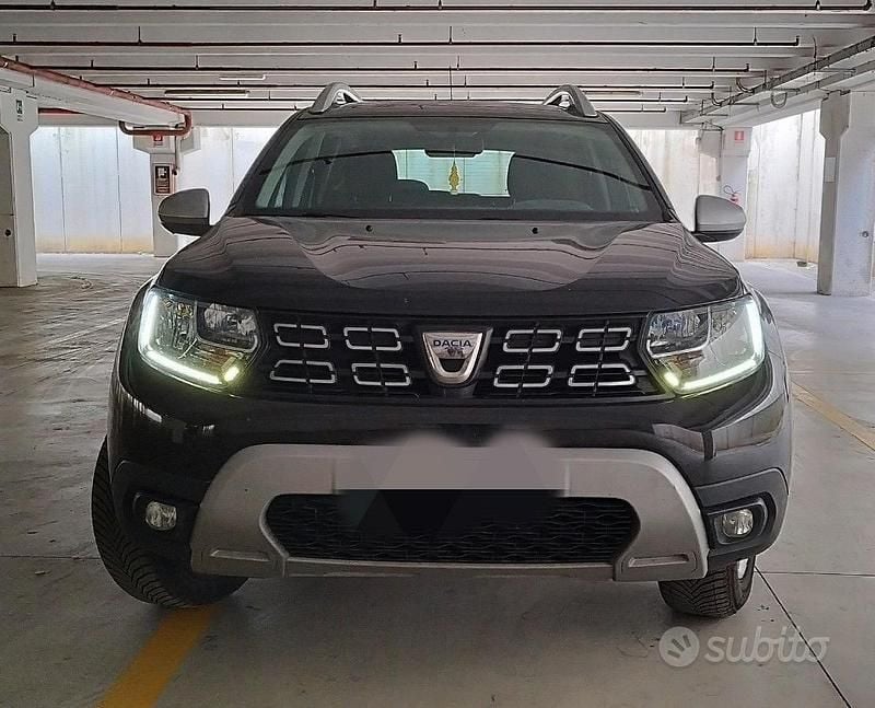 Usata Dacia Duster Prestige 114 CV (83 kW) 2019 Nero SUV