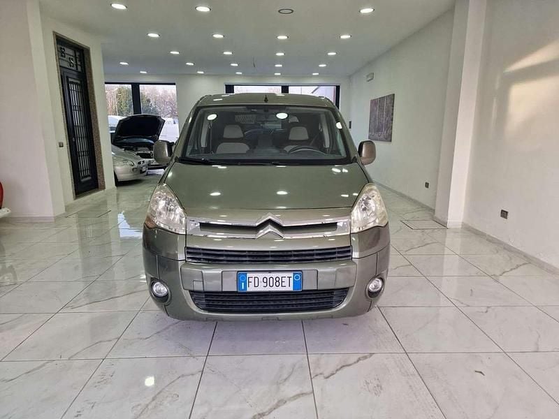 Usata Citroën Berlingo 98 CV (72 kW) 2011 Verde Monovolume