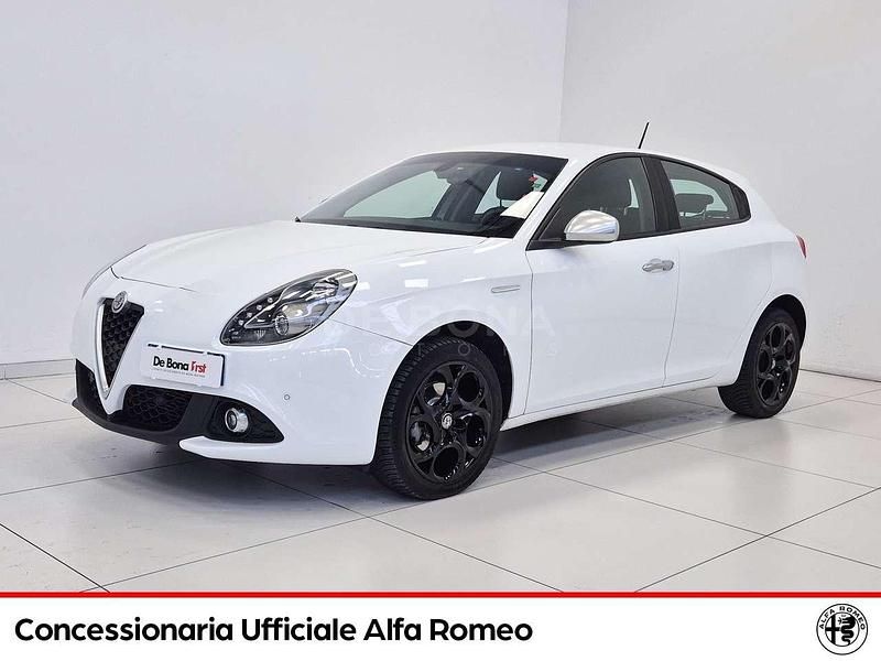 Usata Alfa Romeo Giulietta 120 CV (88 kW) 2018 Bianco Utilitaria
