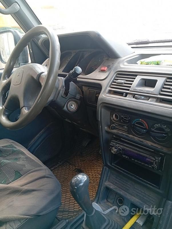 Usata Mitsubishi Pajero 1996 Bianco SUV