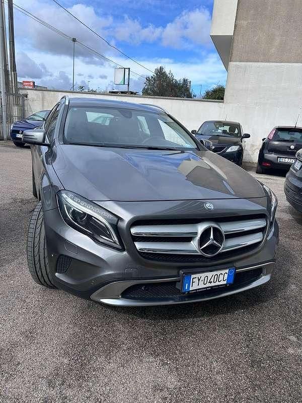 Occasion Mercedes GLA220 177 ch (130 kW) 2017 Gris SUV
