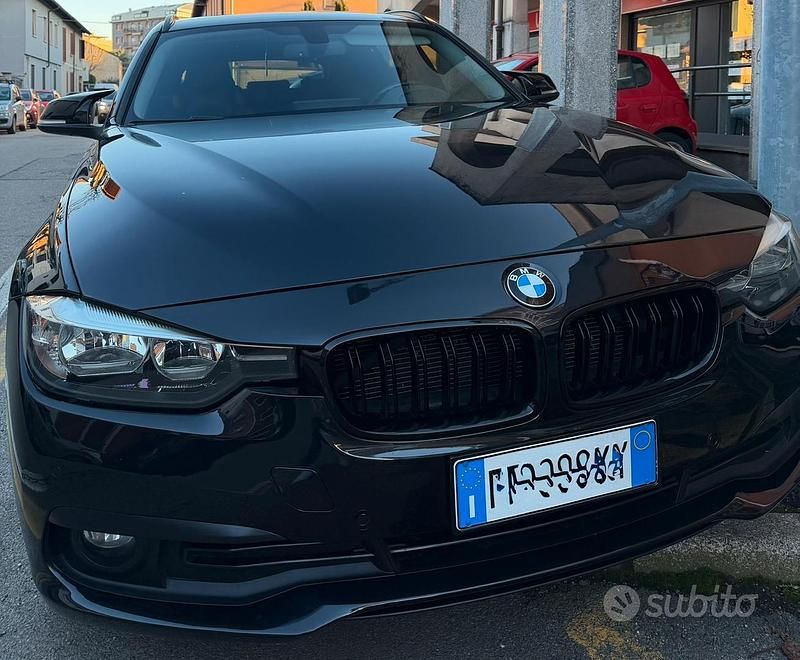 Usata BMW 318 Comfort Edition 150 CV (110 kW) 2016 Nero Station wagon