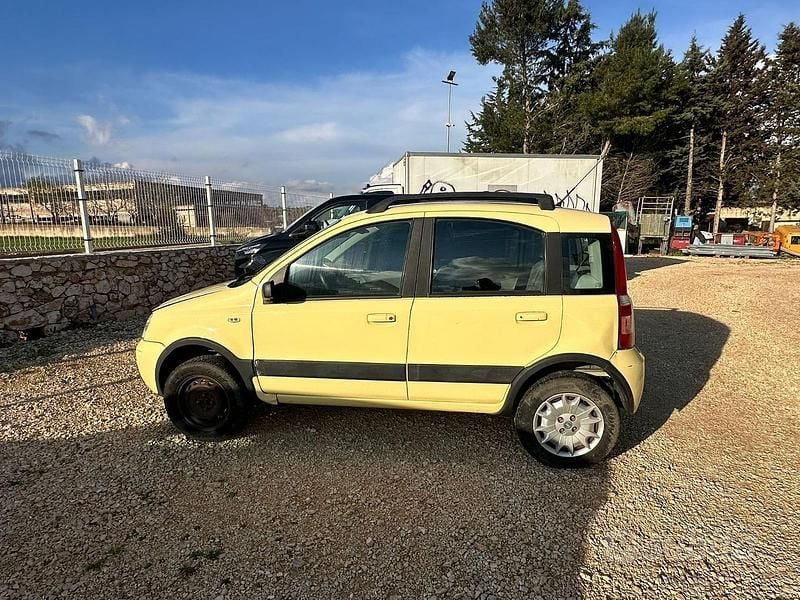 Usata Fiat Panda 4x4 2005 Utilitaria