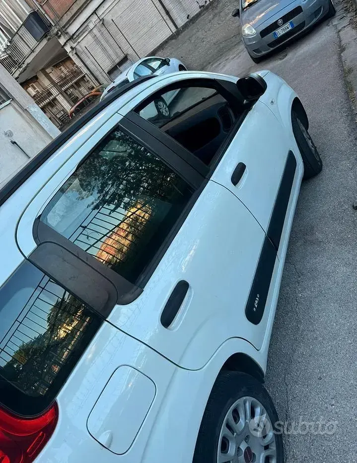 Usata Fiat Panda 69 CV (50 kW) 2017 Bianco Utilitaria